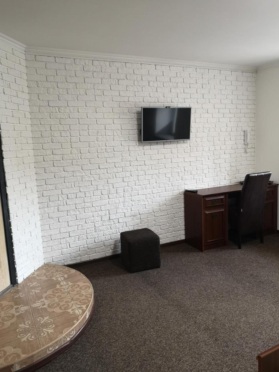 Apartments Like Hotel Chernivtsi Εξωτερικό φωτογραφία