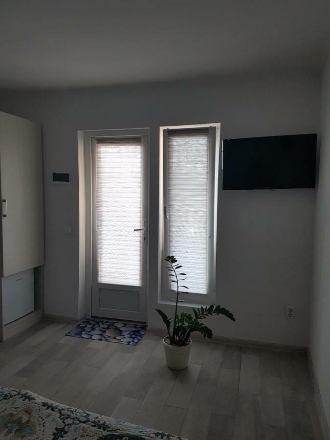 Apartments Like Hotel Chernivtsi Εξωτερικό φωτογραφία